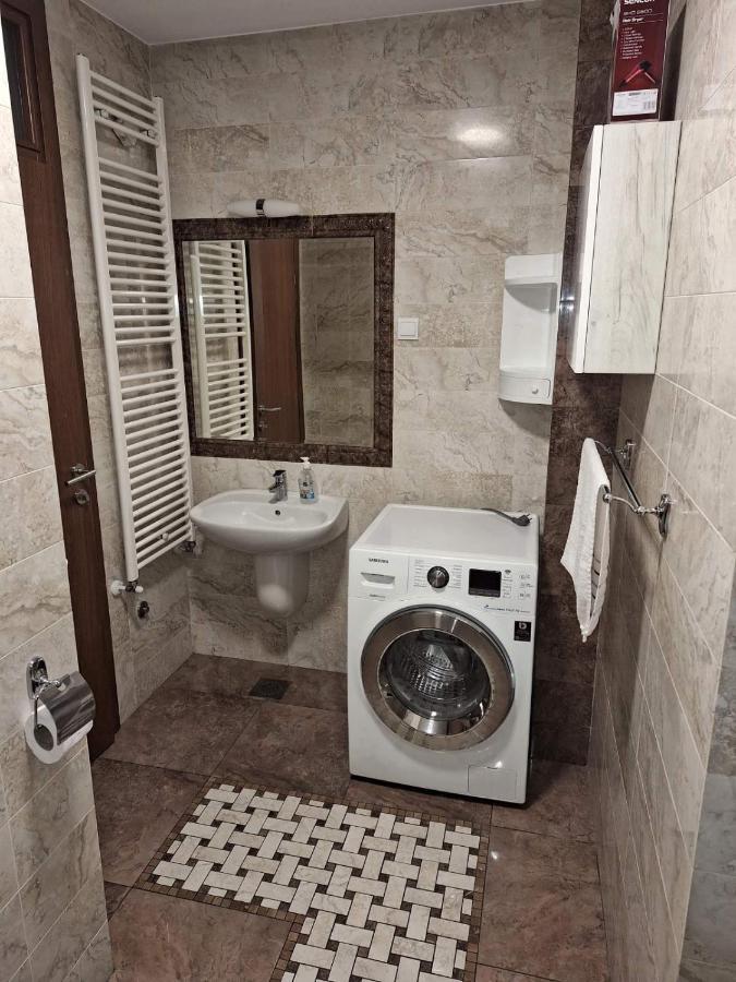 Luks Apartment 巴尼西卢卡 外观 照片