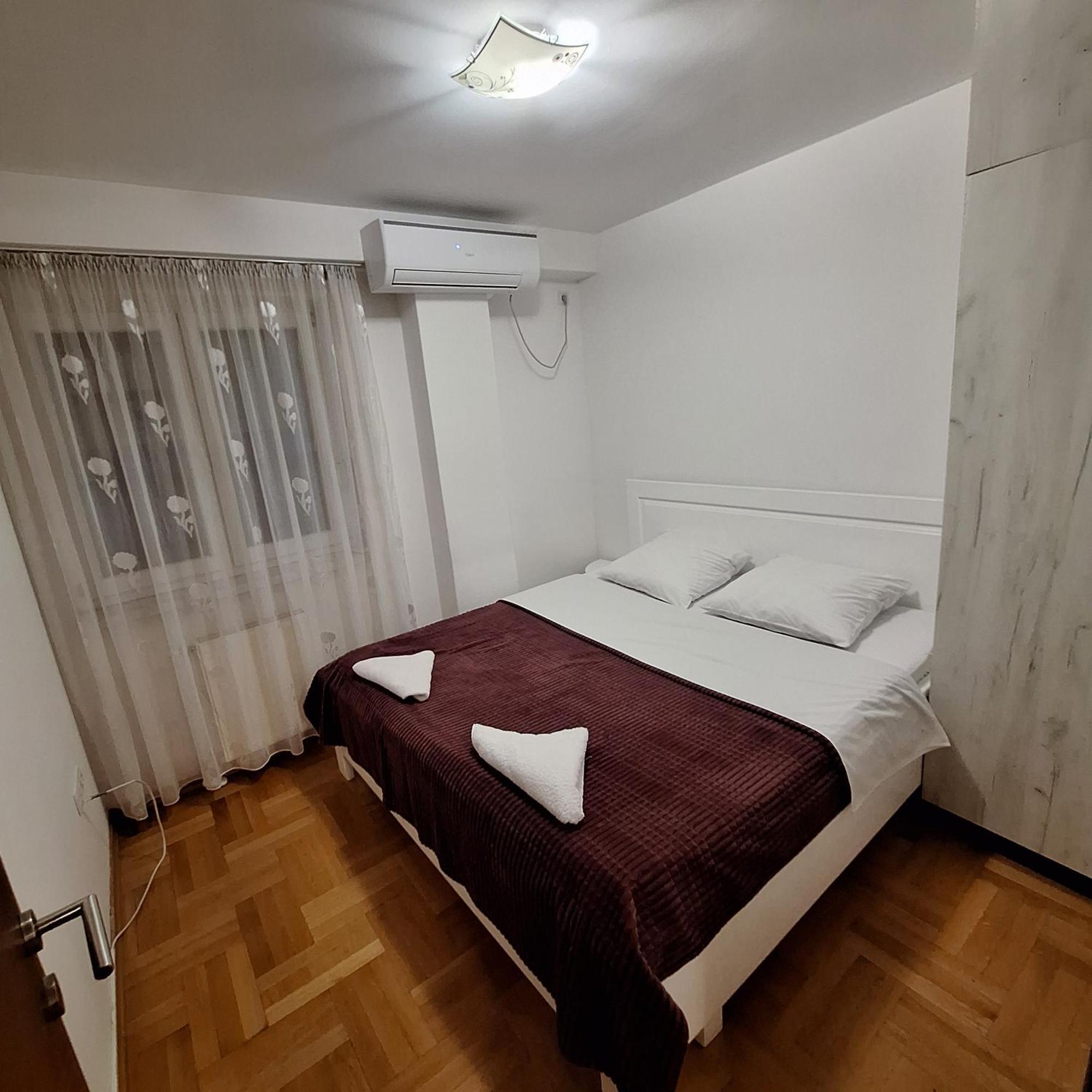 Luks Apartment 巴尼西卢卡 外观 照片