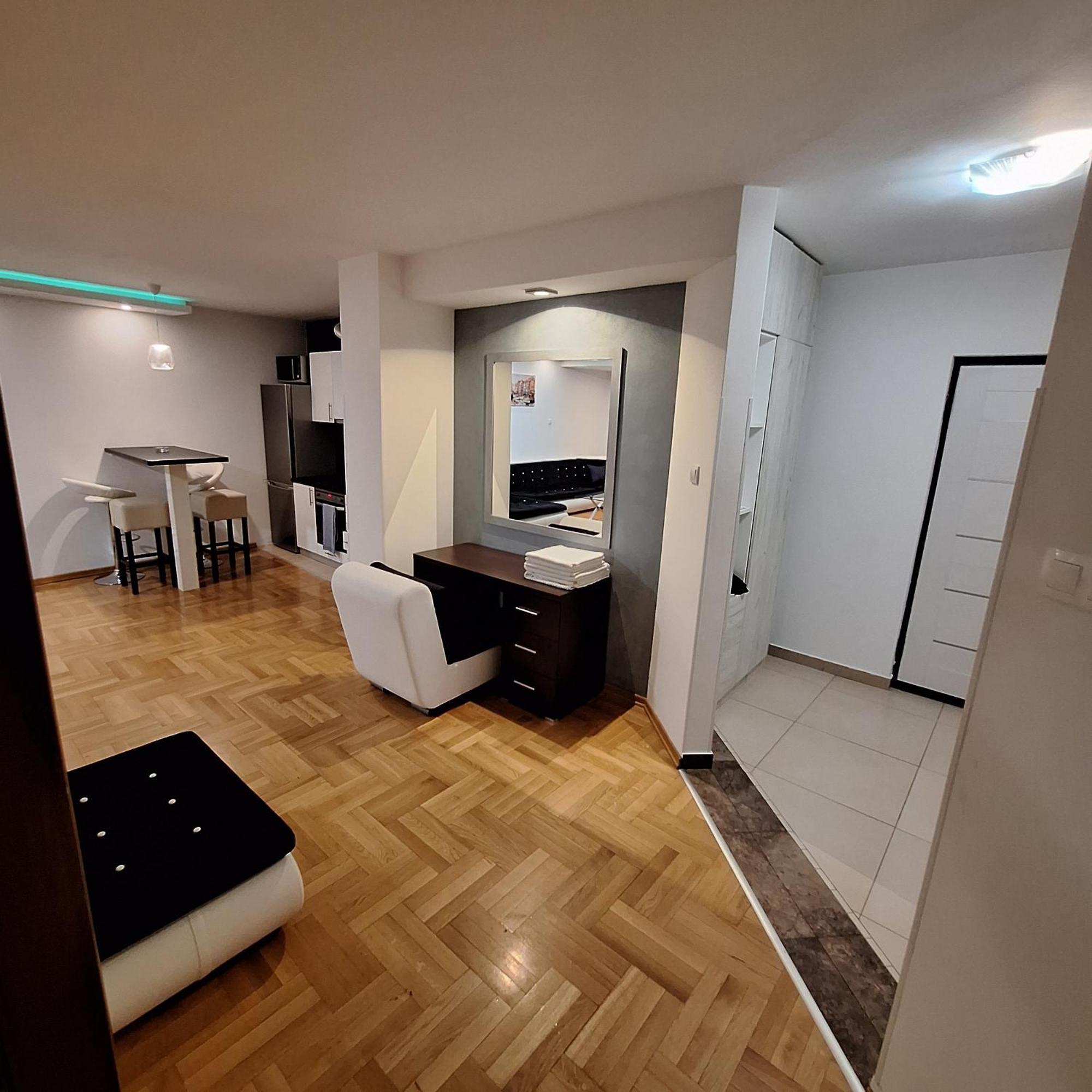 Luks Apartment 巴尼西卢卡 客房 照片